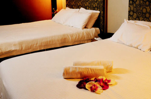 Extreme Boutique Hotel Keluang Ngoại thất bức ảnh